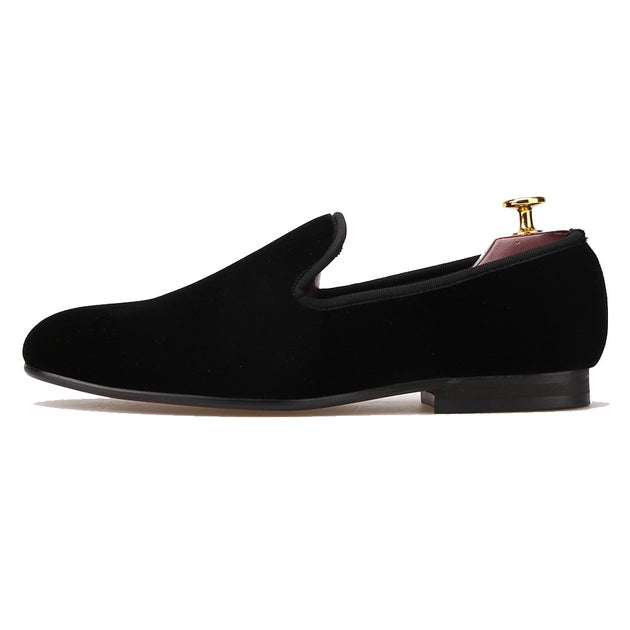 1-plain-black-velvet-slippers-  display picture 3
