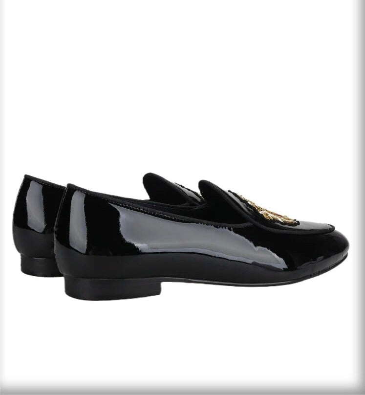 Black Velvet Loafers with Embroidery Crest – Resso Roth display picture 2
